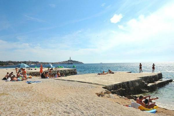 Apartment Rosa 1 Rovinj Buitenkant foto